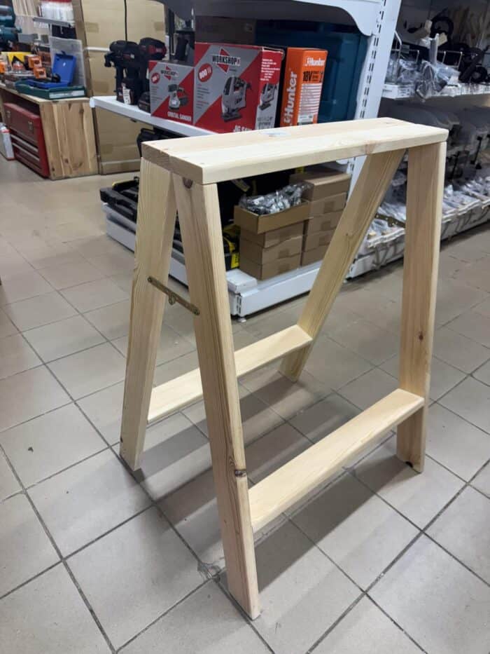 ⁦חמור עבודה איכותי ( בית מעץ)⁩ – תמונה ⁦1⁩