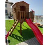 בית משחקים קטן 1.2X1.9 מטר כולל מגלשה