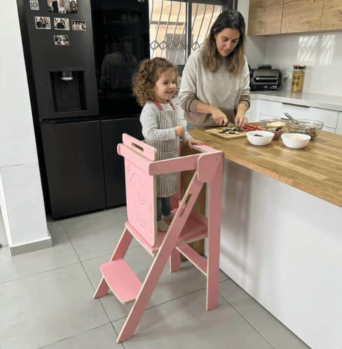 ⁦מגדל למידה פורמייקה ורודה לבנות דגם עילי מתקפל⁩ – תמונה ⁦1⁩